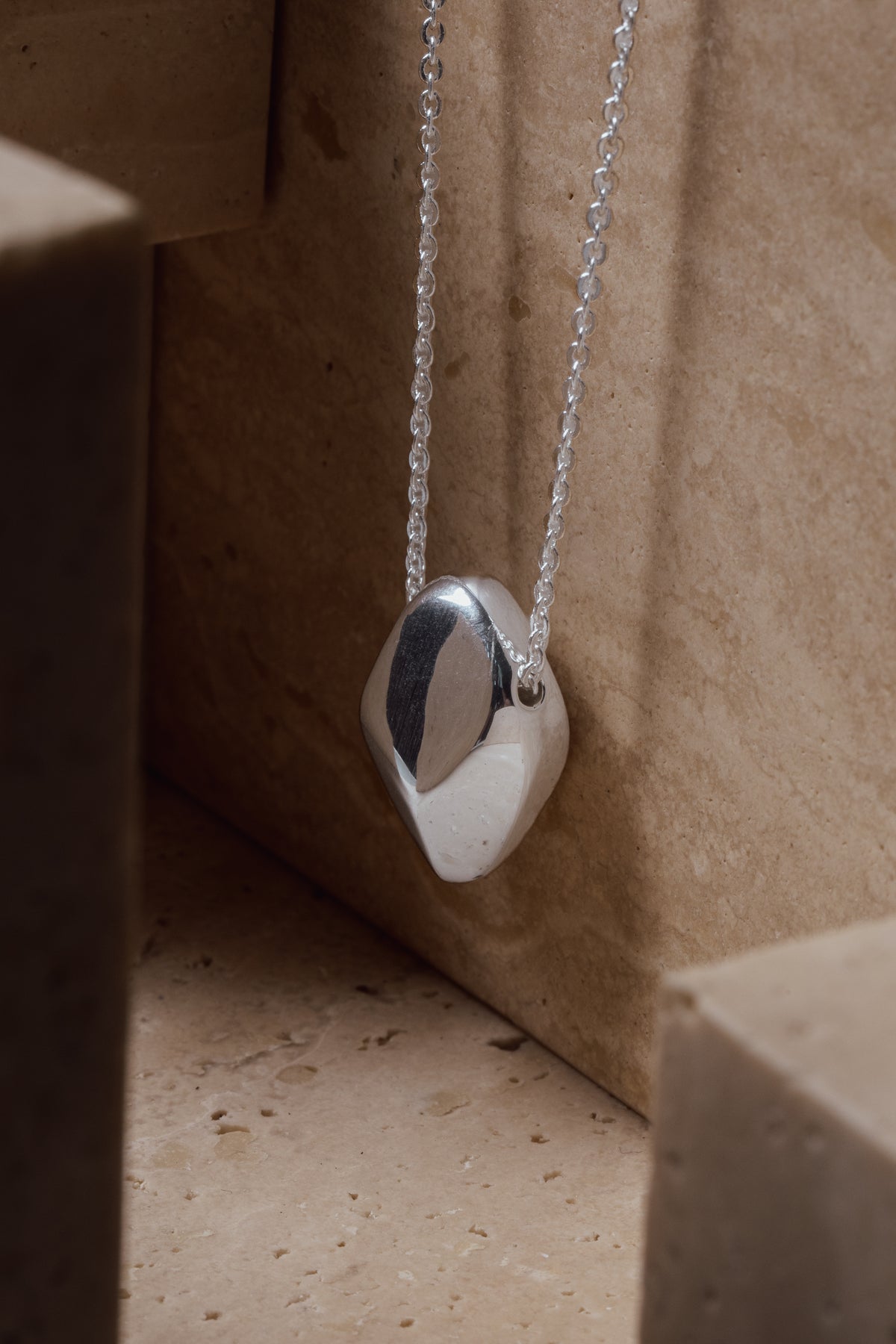 Curved Oval Pendant Necklace