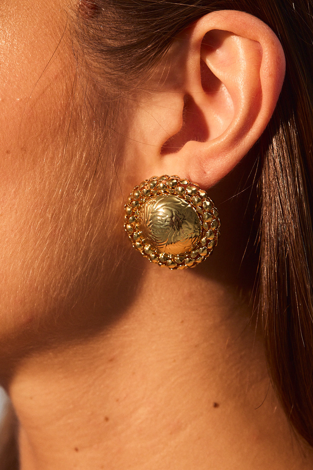 Statement Round Stud