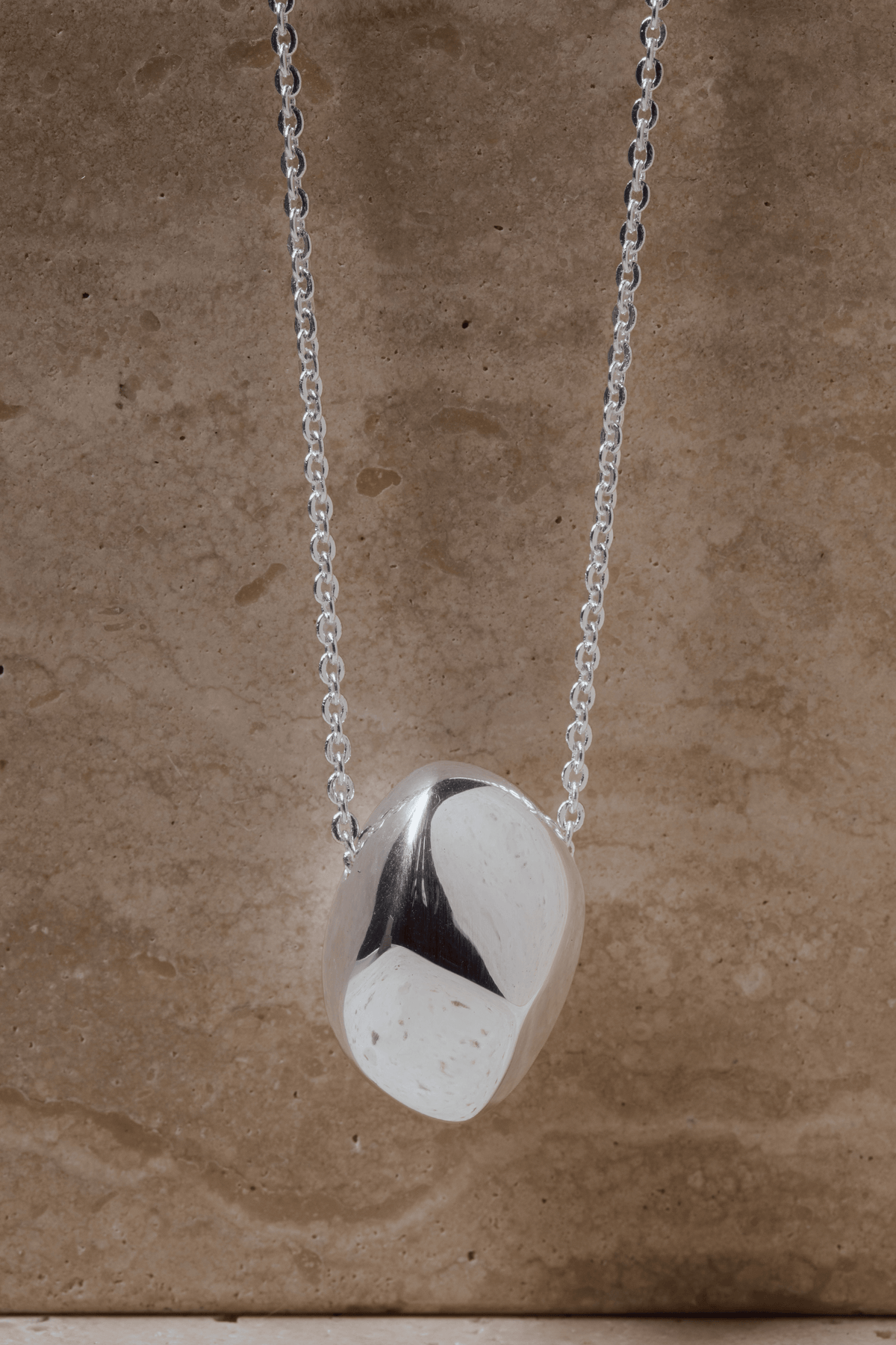 Curved Oval Pendant Necklace